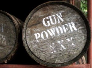 cosmetics01_gunpowder-300x223.jpg