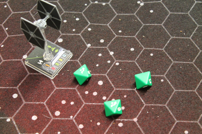 x-Wing-green-dice.jpg