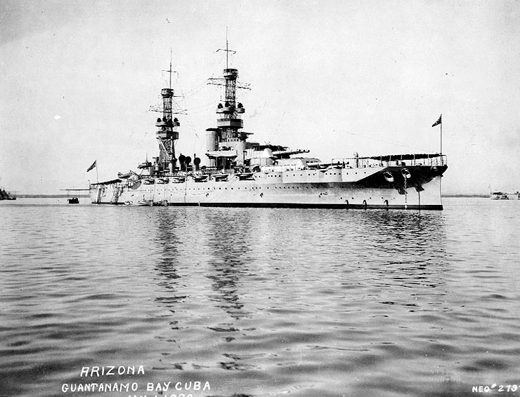 USS_Arizona_%28BB-39%29_-_1920.jpg