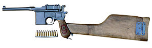 300px-Mauser_C96_M1916_Red_9_7.JPG